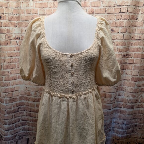 Cream Puff Sleeve Dress Size Large NWT - Picture 2 of 10